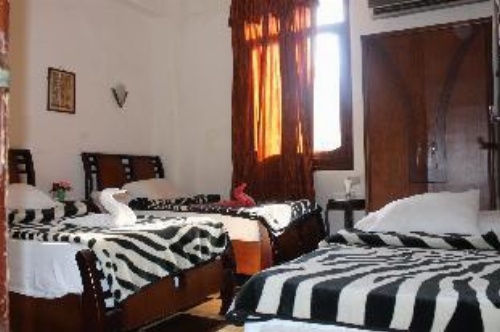 Family Palace Hostel image 15